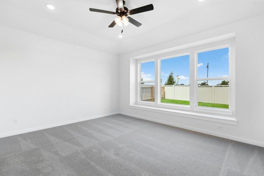 Spacious, unfurnished interior of a new home in Santa Rita Ranch, Liberty Hill (Image 16). Spacious, unfurnished interior of a new home in Santa Rita Ranch, Liberty Hill (Image 16).