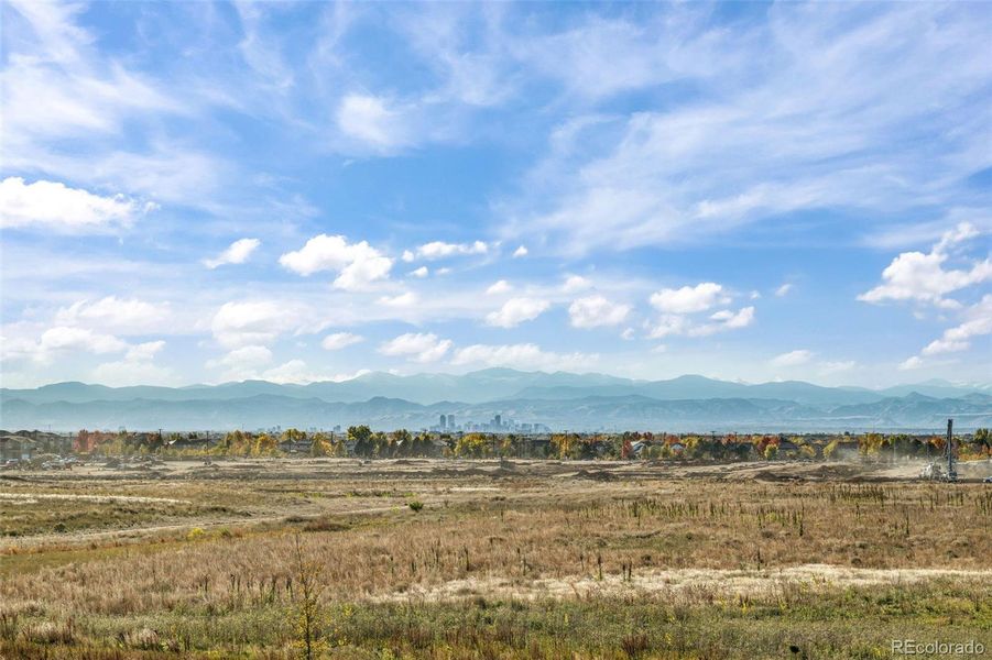 Natural landscape and outdoor views near Painted Prairie in Aurora (Image 39). Natural landscape and outdoor views near Painted Prairie in Aurora (Image 39).