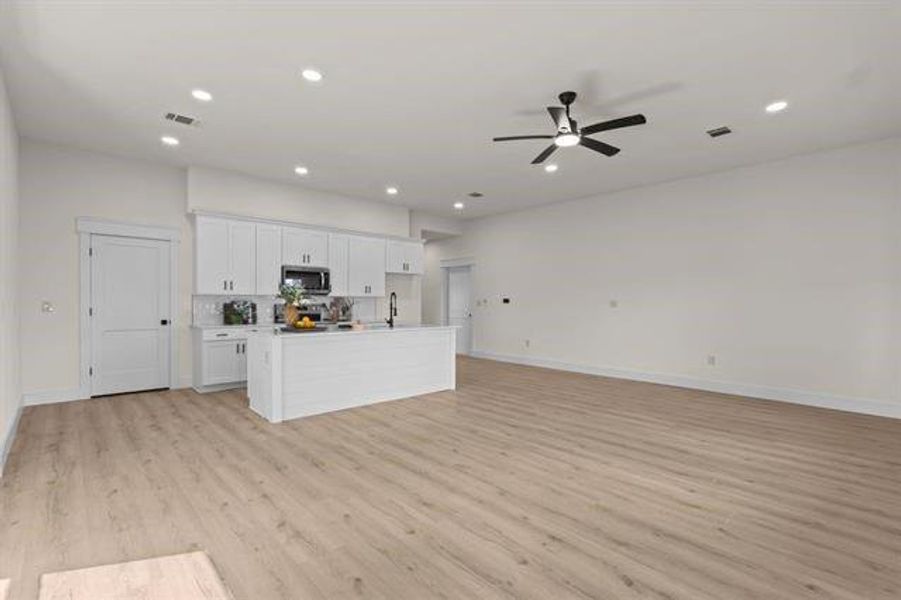 Spacious, unfurnished interior of a new home in , Orange (Image 34). Spacious, unfurnished interior of a new home in , Orange (Image 34).