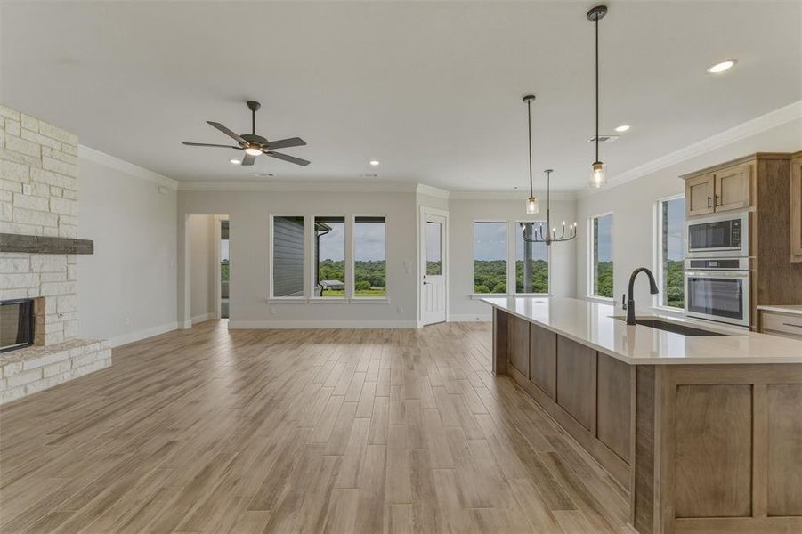 Furnished interior view inside a new home in Eagle Ridge Estates, Weatherford (Image 6). Furnished interior view inside a new home in Eagle Ridge Estates, Weatherford (Image 6).