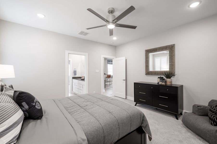 Representative furnished interior of a home built from the Snyder by Tri Pointe Homes in Harvest Green, Richmond (Image 63).