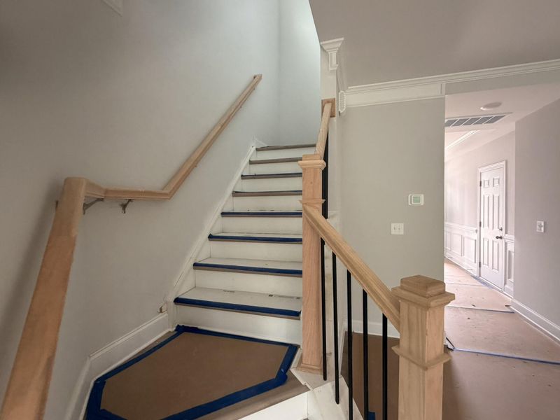 Spacious, unfurnished interior of a new home in Harrisburg Village Townhomes, Harrisburg (Image 5).