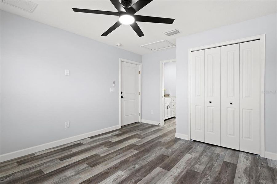 Spacious, unfurnished interior of a new home in , Okeechobee (Image 38).