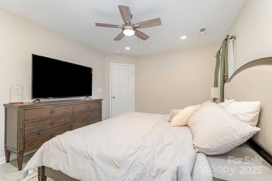 Furnished interior view inside a new home in , Kernersville (Image 14). Furnished interior view inside a new home in , Kernersville (Image 14).
