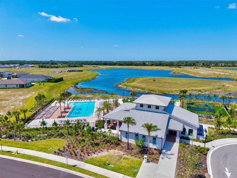 Community amenities in , Nokomis (Image 61).