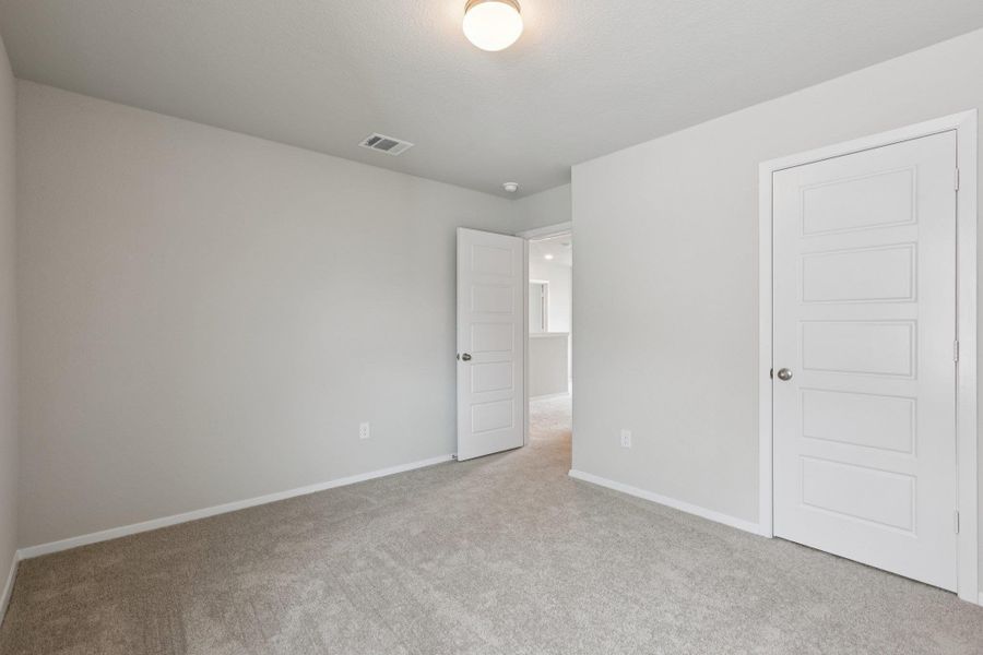 Spacious, unfurnished interior of a new home in Hymeadow, Maxwell (Image 29).