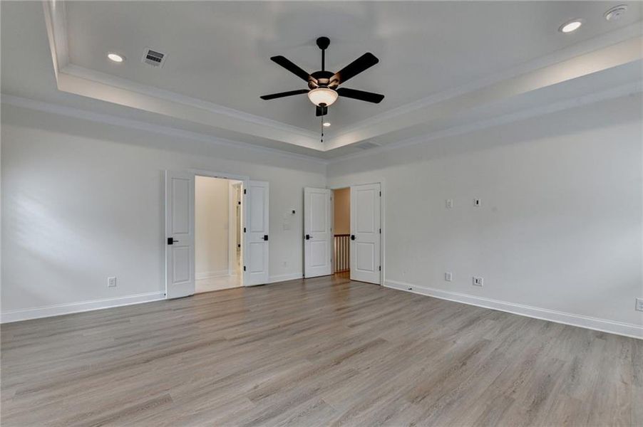 Spacious, unfurnished interior of a new home in , Duluth (Image 19). Spacious, unfurnished interior of a new home in , Duluth (Image 19).