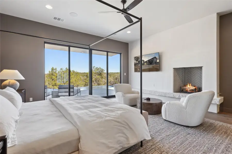 Furnished interior view inside a new home in , Spicewood (Image 9).
