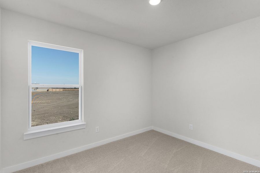 Spacious, unfurnished interior of a new home in Westridge, San Antonio (Image 25).