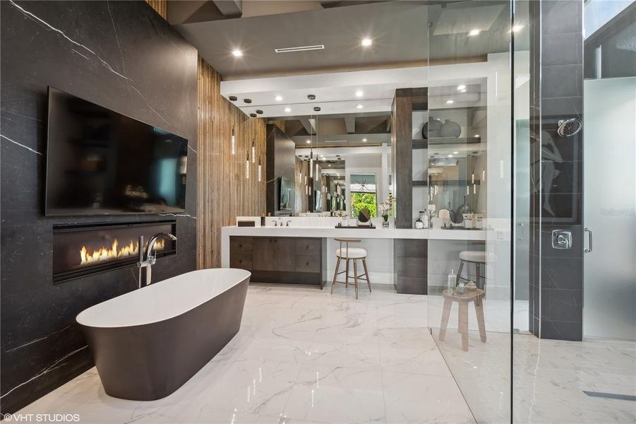 Furnished interior view inside a new home in , Fort Myers (Image 25).