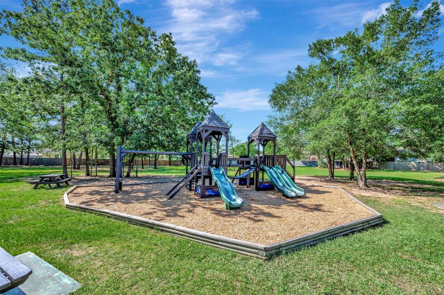 Let your little ones play at this cute play area located in Glen Oaks.