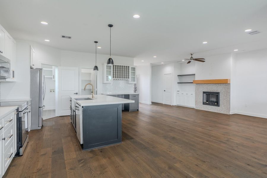 Image 23 of a home in . Image 23 of a home in .