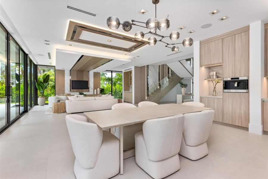 Furnished interior view inside a new home in , Fort Lauderdale (Image 38).