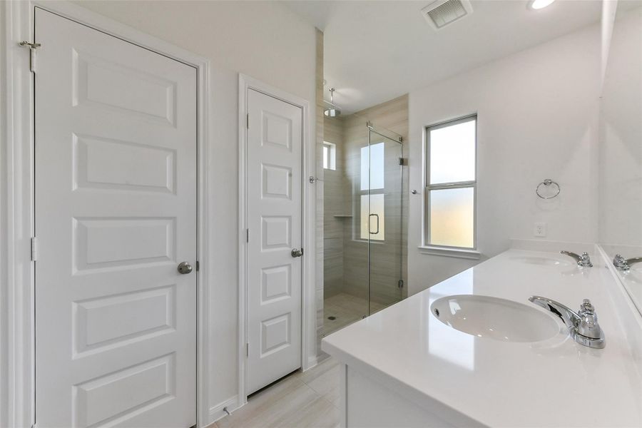 Furnished interior view inside a new home in , Houston (Image 6).