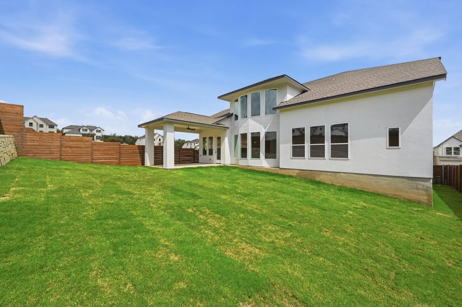 Grass is digitally enhanced.