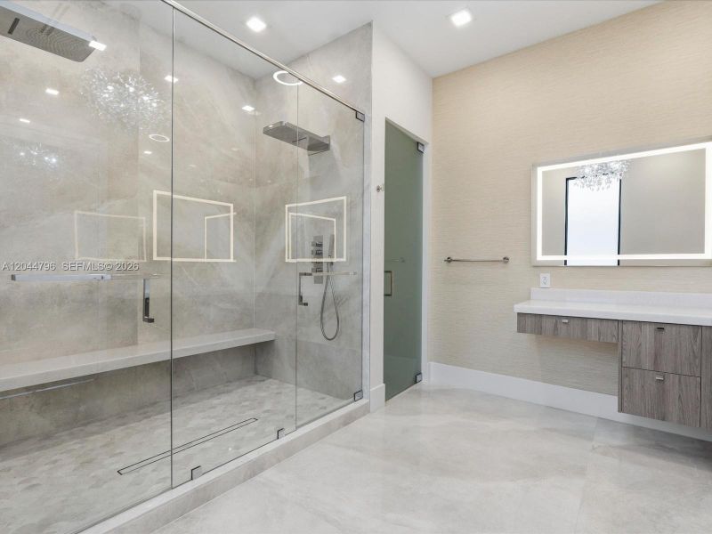 Furnished interior view inside a new home in , Pompano Beach (Image 11).