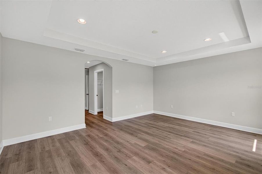 Spacious, unfurnished interior of a new home in , Palm Coast (Image 25).