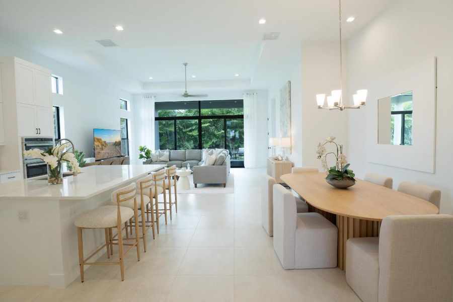 EDGE-LIVING-10 EDGE-LIVING-10