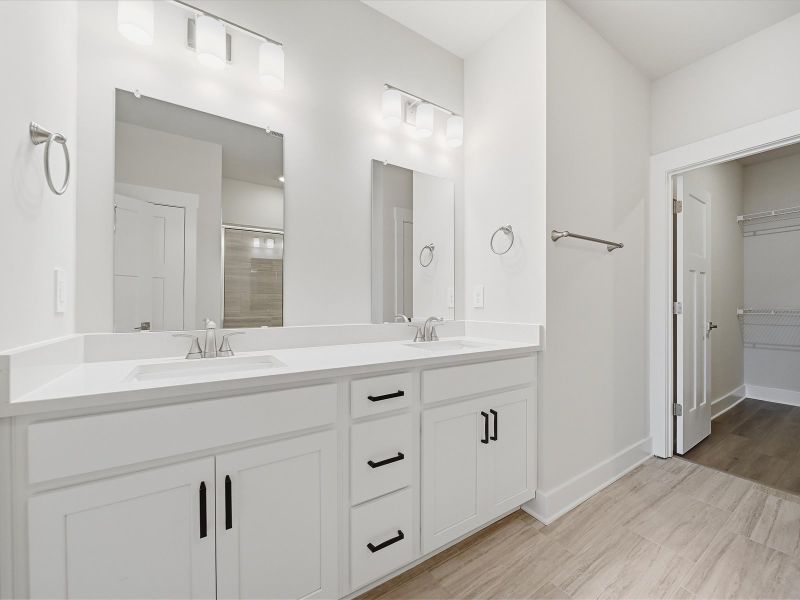 Furnished interior view inside a new home in Ashby Woods, Boiling Springs (Image 6).