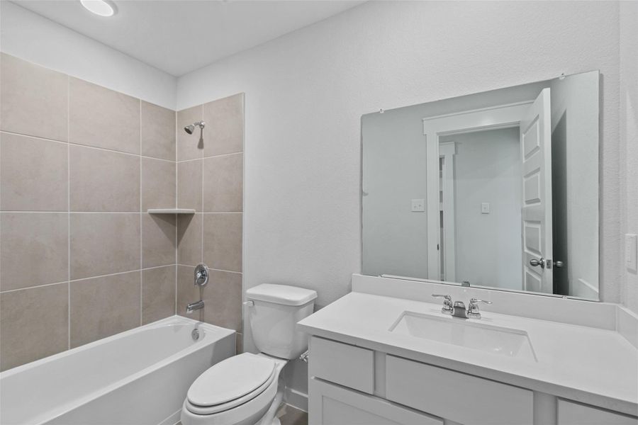 Furnished interior view inside a new home in Mostyn Springs, Magnolia (Image 10). Furnished interior view inside a new home in Mostyn Springs, Magnolia (Image 10).