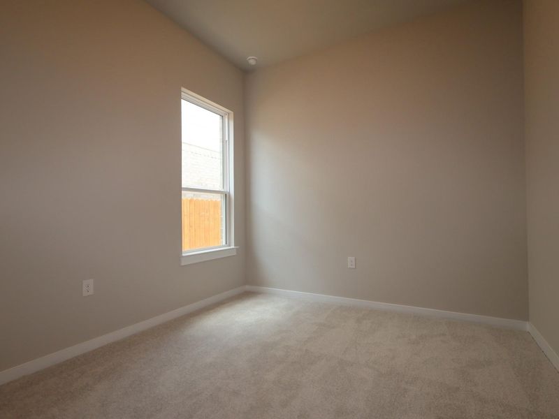 Spacious, unfurnished interior of a new home in Estancia West, Manchaca (Image 6). Spacious, unfurnished interior of a new home in Estancia West, Manchaca (Image 6).