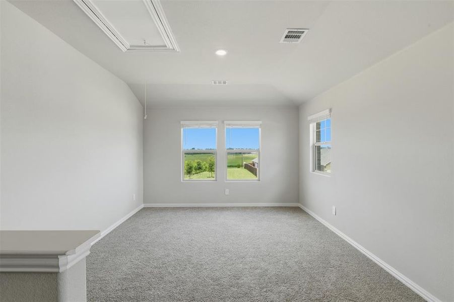 Spacious, unfurnished interior of a new home in Briarwood Hills - Highland Series, Forney (Image 22). Spacious, unfurnished interior of a new home in Briarwood Hills - Highland Series, Forney (Image 22).