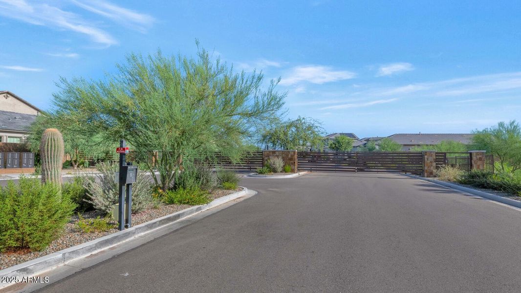 21840 N 61st Wy-large-044-020-21840 N 61