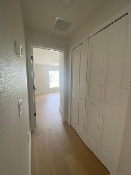 Spacious, unfurnished interior of a new home in , Orange City (Image 17).