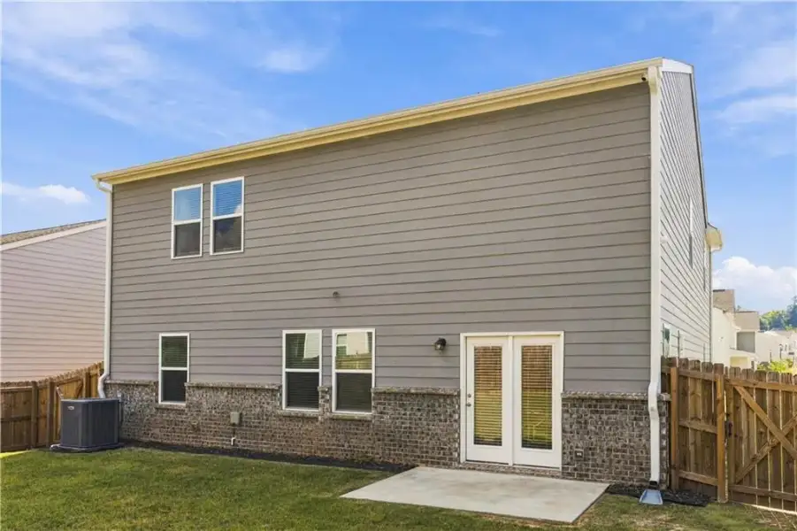 Exterior details and patio area of a home in , Covington (Image 4).