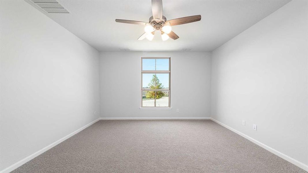 Spacious, unfurnished interior of a new home in Avondale 40', Rockwall (Image 14).