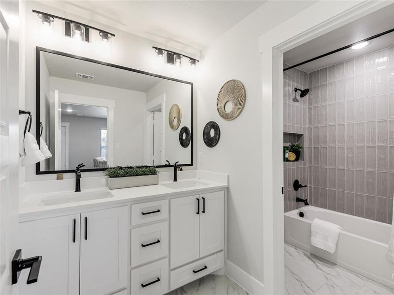 Furnished interior view inside a new home in , Sherman (Image 29).