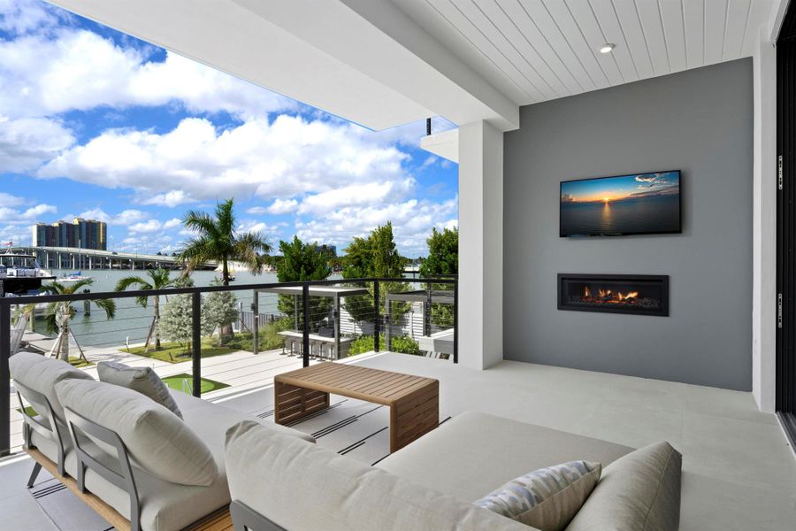 Image 44 of a home in . Image 44 of a home in .