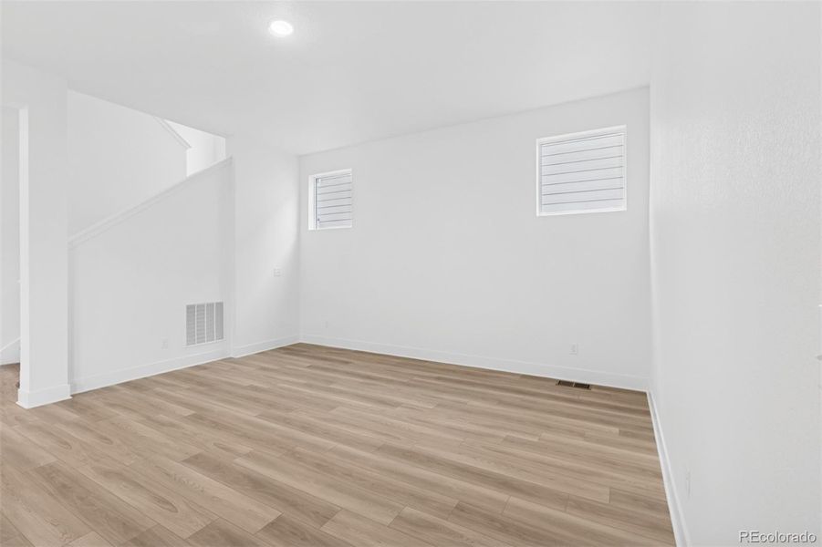 Spacious, unfurnished interior of a new home in Painted Prairie Cottage, Aurora (Image 20). Spacious, unfurnished interior of a new home in Painted Prairie Cottage, Aurora (Image 20).