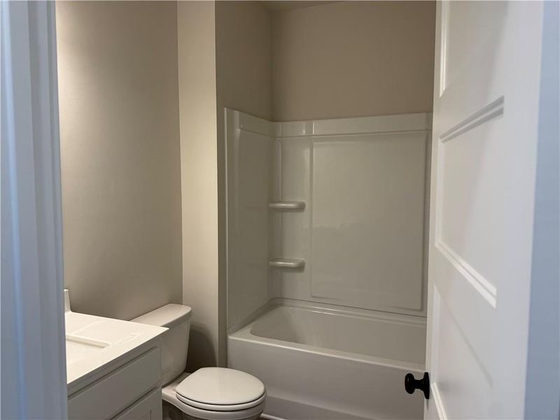 Image 43 of a home in Rosewood Lake Estates.