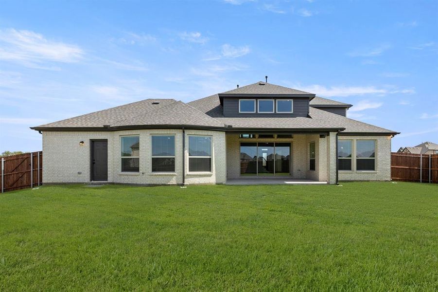 1617 Whisperwood-Back-1 1617 Whisperwood-Back-1