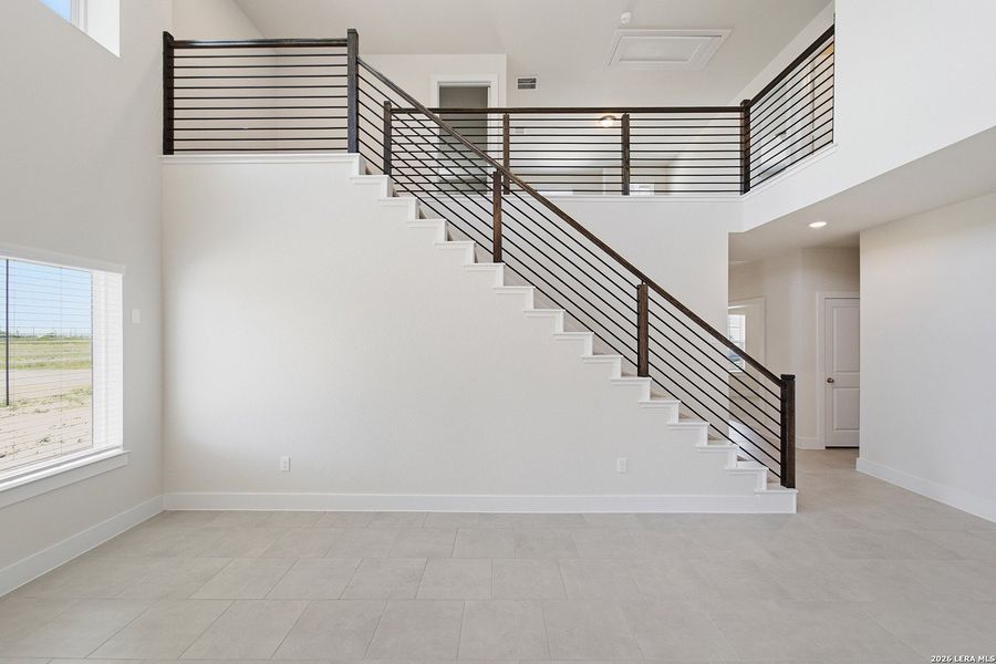 Spacious, unfurnished interior of a new home in Red Hawk Landing, San Antonio (Image 24).