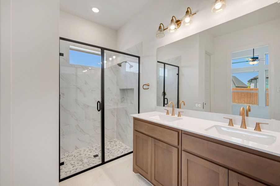 Owner's Bath Owner's Bath