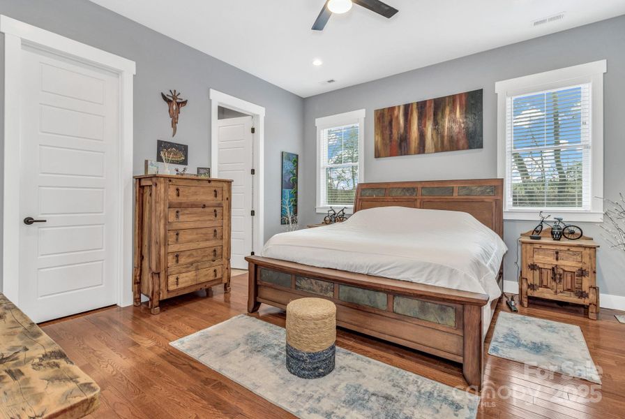 Furnished interior view inside a new home in , Hendersonville (Image 18).