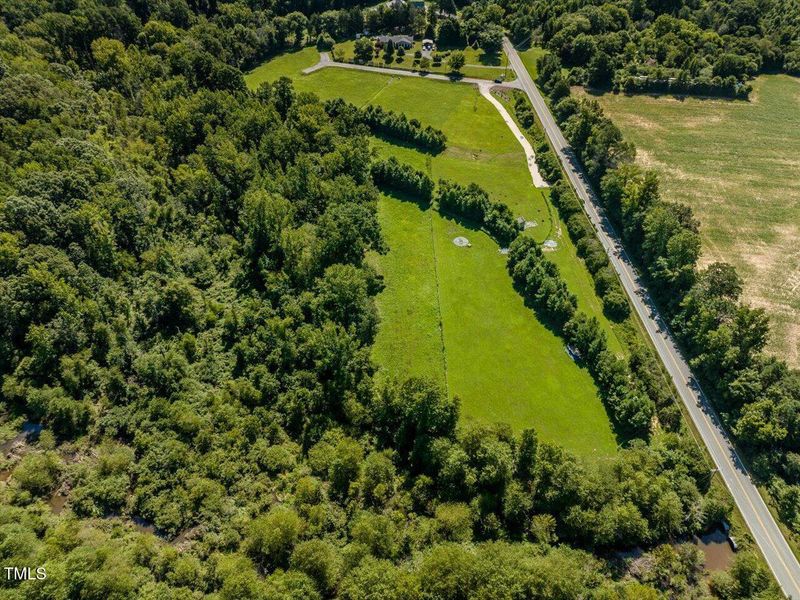 12-012-33VersaillesLn-Lot02-20250728