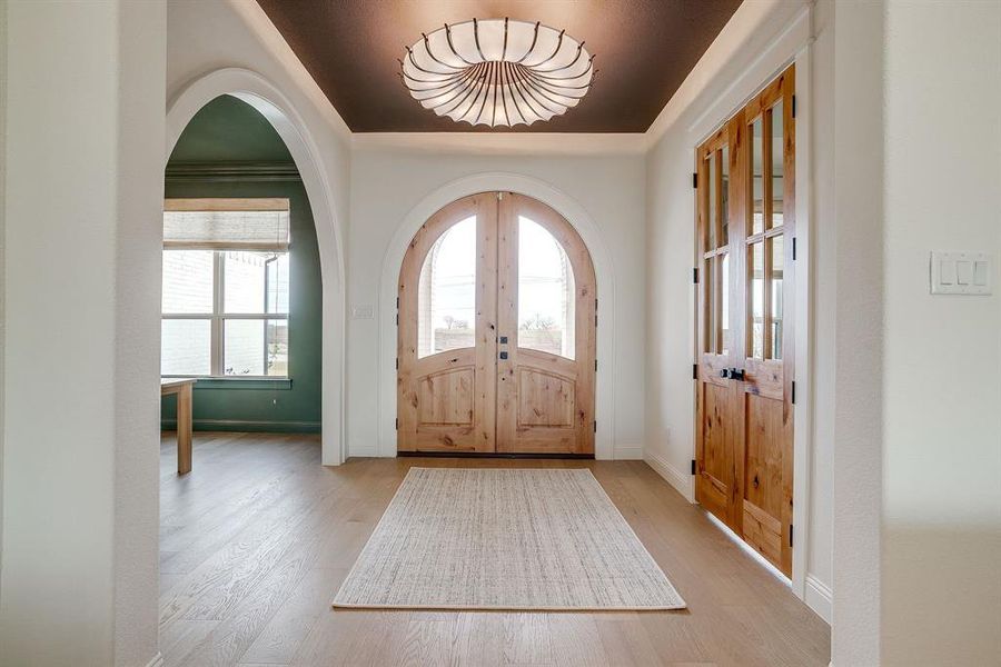 Furnished interior view inside a new home in , Fort Worth (Image 5).