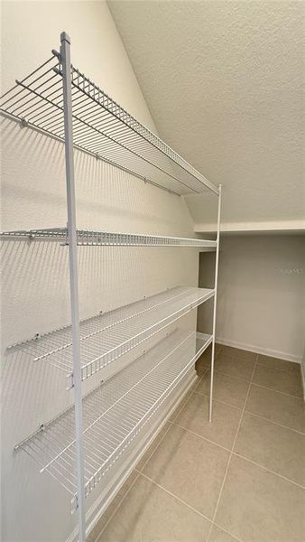 Spacious, unfurnished interior of a new home in , Kissimmee (Image 18).