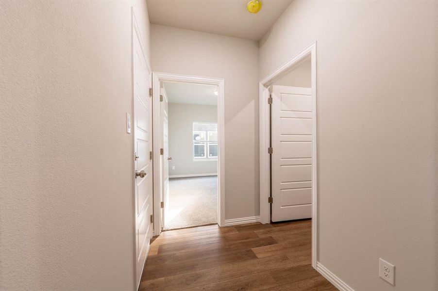 Spacious, unfurnished interior of a new home in Trails of Fossil Creek, Fort Worth (Image 19).