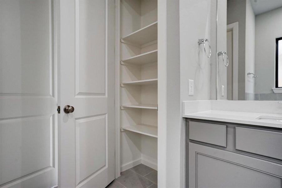 Image 28 of a home in Sunterra 50s. Image 28 of a home in Sunterra 50s.