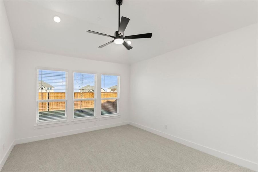 Spacious, unfurnished interior of a new home in Edgewood Creek, Celina (Image 25). Spacious, unfurnished interior of a new home in Edgewood Creek, Celina (Image 25).