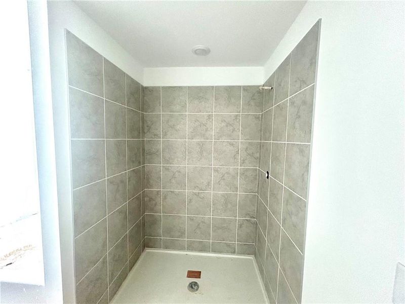 Image 21 of a home in The Pointe at Heron Bay. Image 21 of a home in The Pointe at Heron Bay.