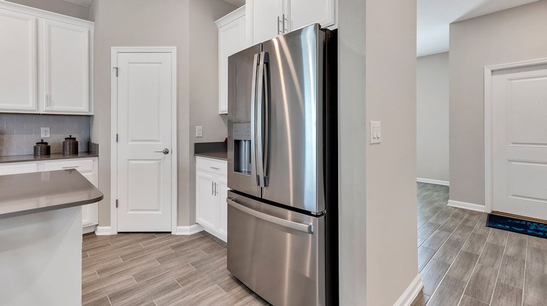 Pine Glen EI GE Stainless Steel Fridge 7 16 25