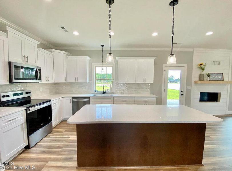 Kitchen 1