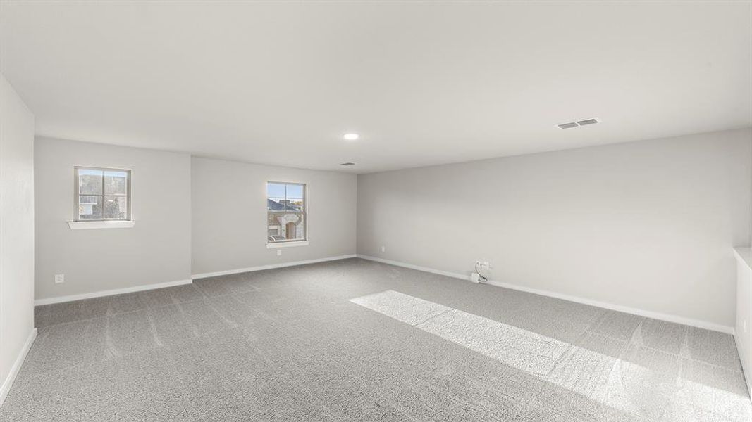 18. 737 Grand Dale - Game