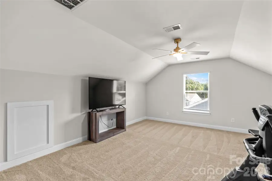 3rd Level Bedroom/Bonus 3rd Level Bedroom/Bonus