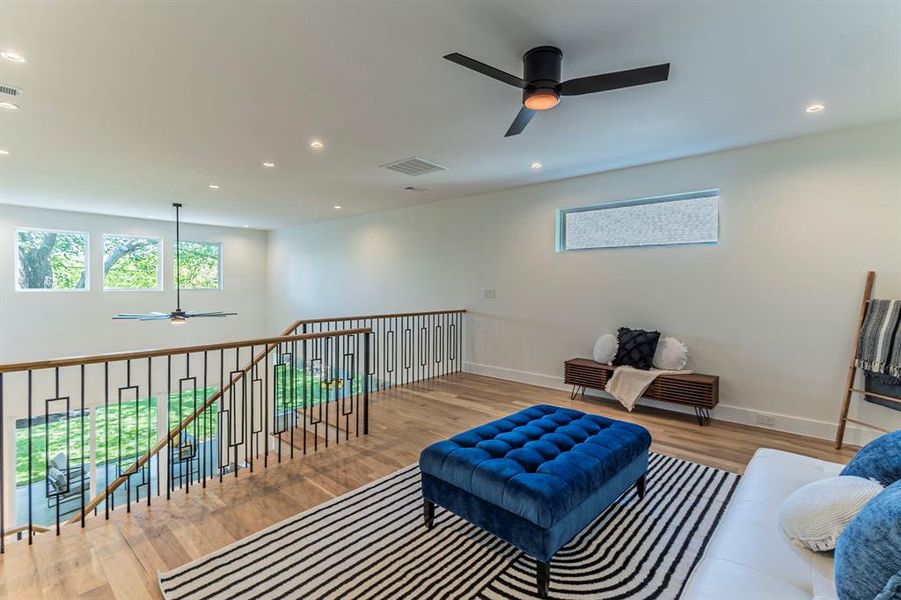 Furnished interior view inside a new home in , Dallas (Image 17).